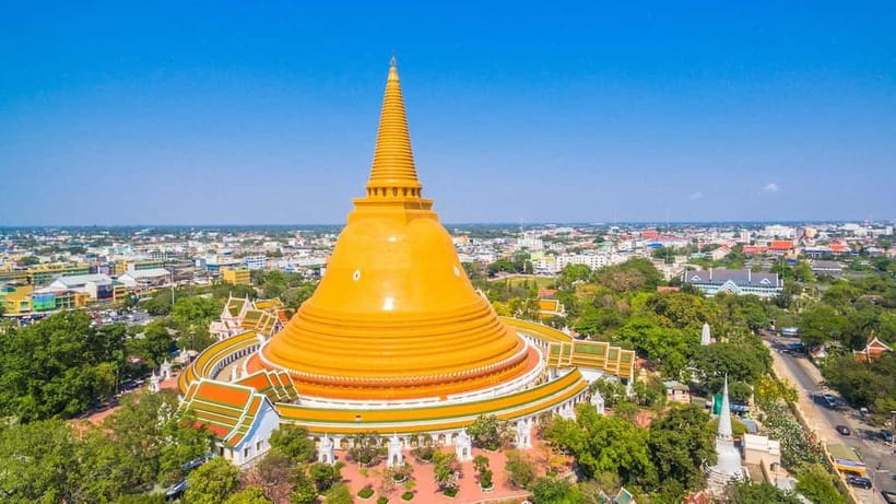 Bangkok: Floating Market, Phra Pathom Pagoda & Cafes Tour - Who will get the most from this tour