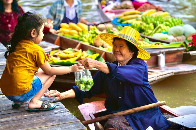 Bangkok: Floating Market & Train Market with Train/Boat ride - Who will enjoy this experience most