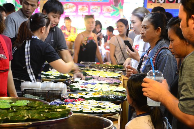 Bangkok Floating Markets and Boat Tour - Along the klongs by boat