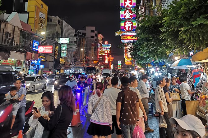 Bangkok Food Tour By Night - The guide makes or breaks the evening