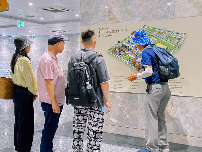 Bangkok: Grand Palace and Emerald Buddha Half-Day Tour - The Outer Court and the Palace’s Working Side