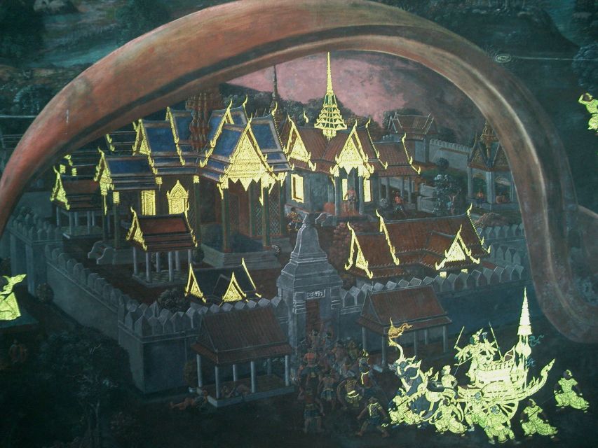 Bangkok: Grand palace and Iconic temple Half-Day Private - Heat, walking, and temple etiquette