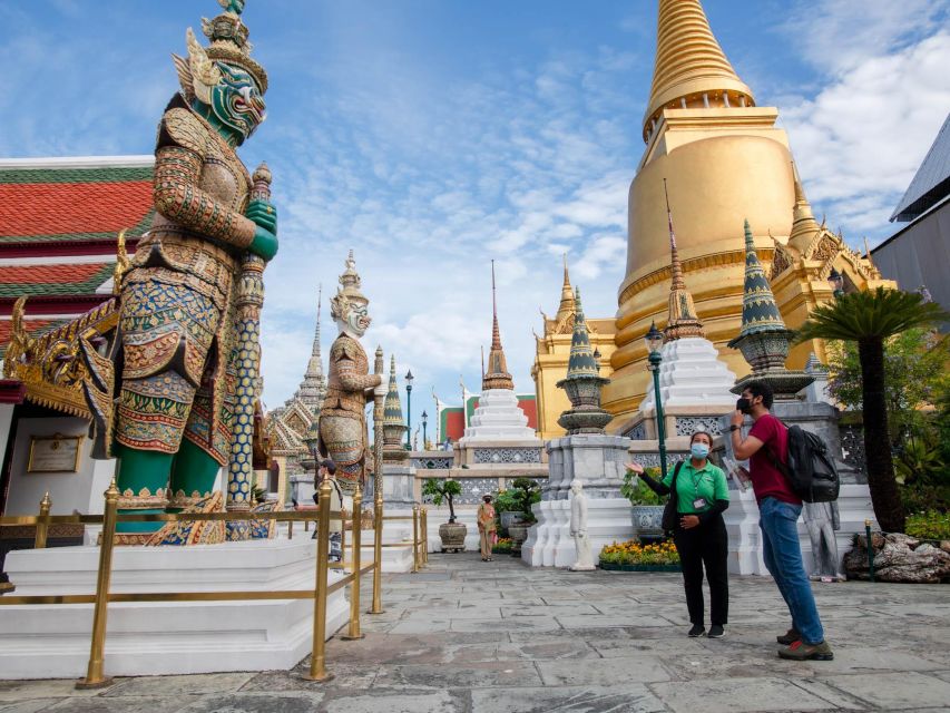 Bangkok: Grand Palace and Wat Arun Guided Walking Tour - Why this Grand Palace to Wat Arun route works
