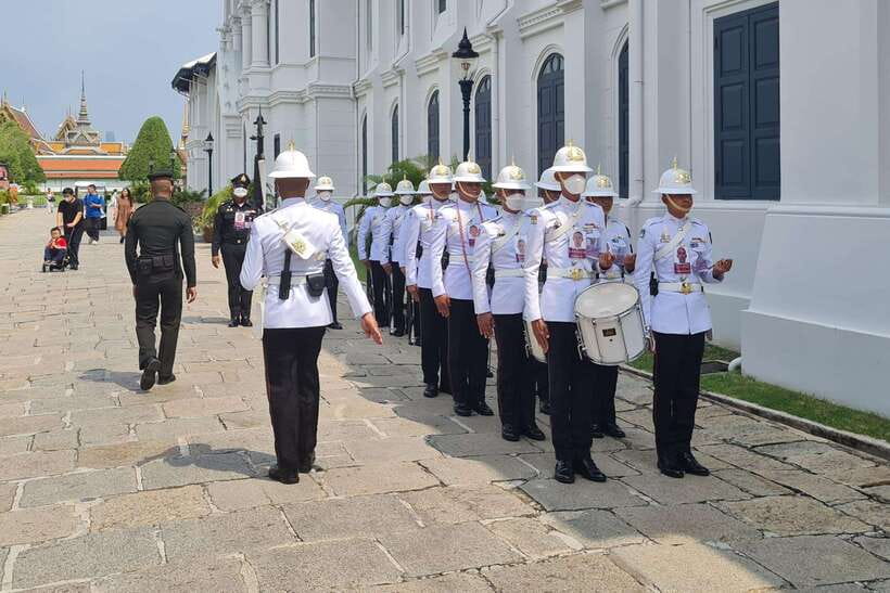 Bangkok Grand Palace & Emerald Buddha Flexible Pass w/ Audio - Arts of the Kingdom Museum