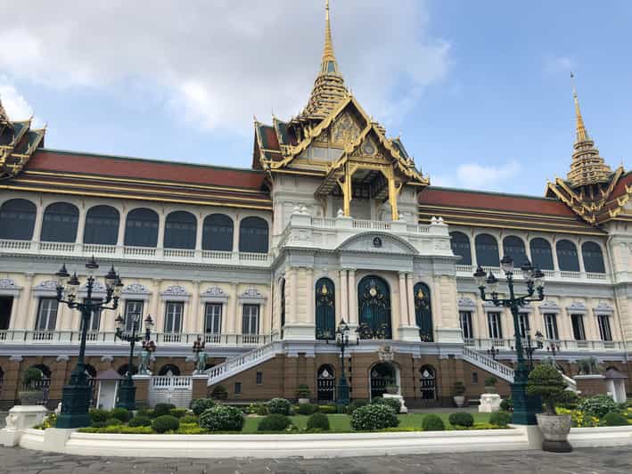 Bangkok: Grand Palace, Wat Pho & Wat Arun Tour in Italian - Is $46 a fair price?