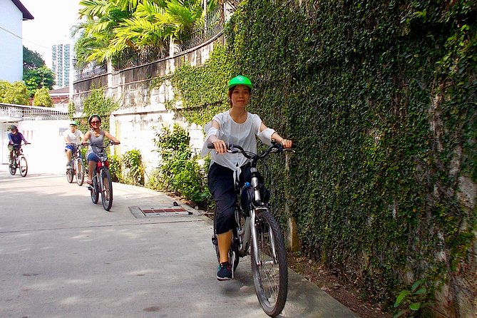 Bangkok Green Oasis 4-Hour Bike Tour with Boat Ride - Practical planning for the four hours
