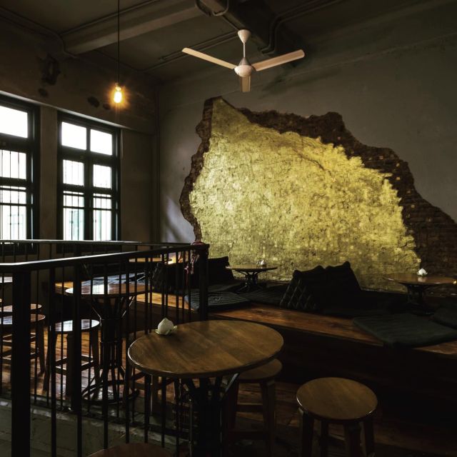 Bangkok: Guided Bar Hopping Night Tour with Private Option - Ba Hao: a Chinese-inspired finish