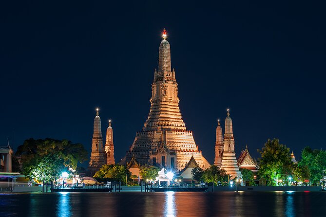 Bangkok Guided Temple Tour With Lunch Private - What the private vehicle changes
