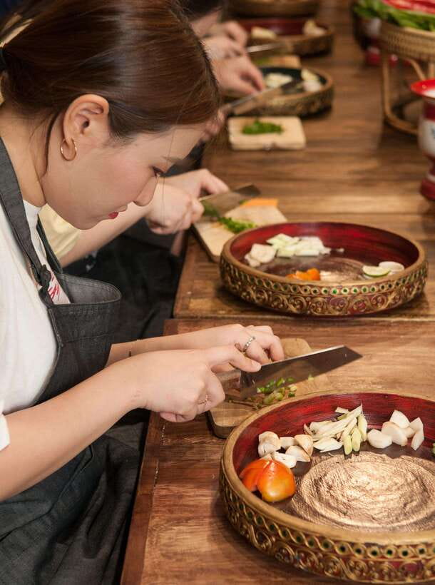 Bangkok: Hands-on Thai Cooking Class and Market Tour - The morning market visit: useful, but keep expectations realistic