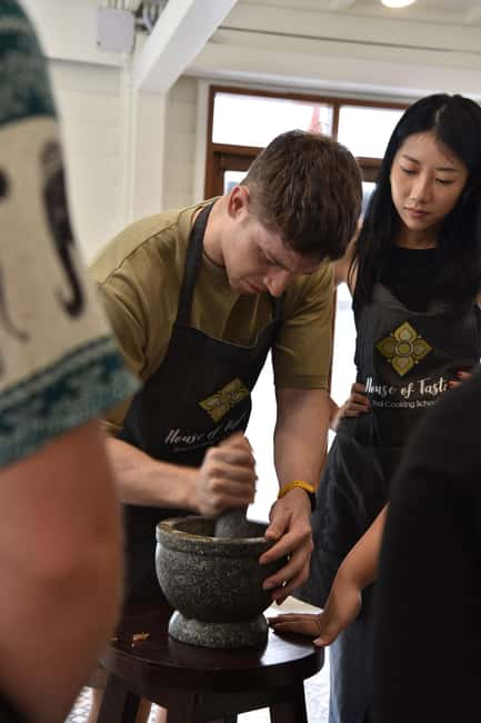 Bangkok: Hands-on Thai Cooking Class & Market Tour in Sathon - Should you book it?