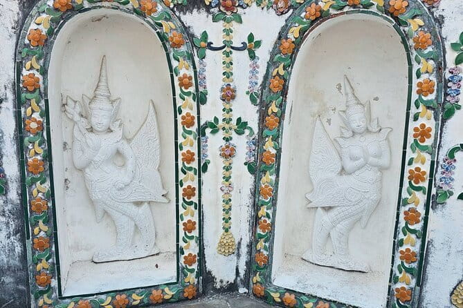Bangkok History Temples Markets and Food Tasting - Tha Chang Pier and a taste of everyday Bangkok