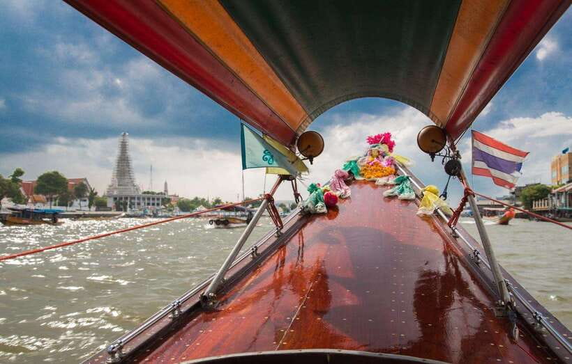 Bangkok: Longtail Boat Canal Cruise - Guides Make a Noticeable Difference