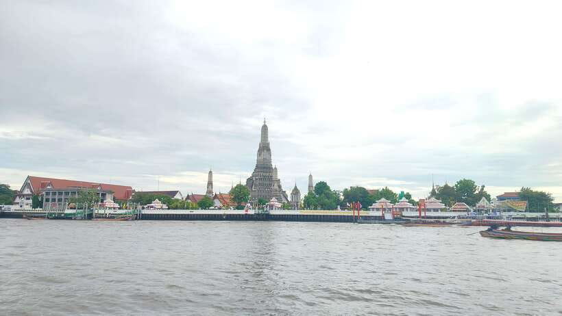 Bangkok: Longtail Boat Canal Tour to Wat Arun - Wat Paknam’s Giant Golden Buddha
