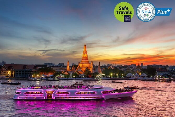 Bangkok Manohra Cruise Sunset Dining on Chao Phraya River - Wat Pho and the Grand Palace from the water