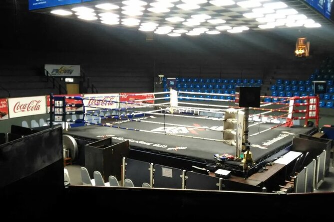 Bangkok Muay Thai Boxing Match at Rajadamnern Stadium - The crowd, betting, and local atmosphere
