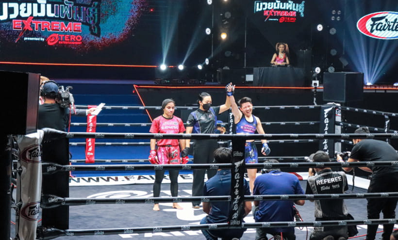 Bangkok: Muay Thai Match at Lumpinee Boxing Stadium - Choosing between ringside, club class, and grandstand