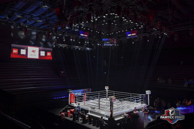 Bangkok: Muay Thai Match at Lumpinee Boxing Stadium - Saturday schedules require careful checking