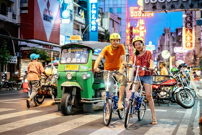 Bangkok Night Bike Tour -Hotel-pickup & Dinner - Yaowarat, Chinatown’s food-filled lanes