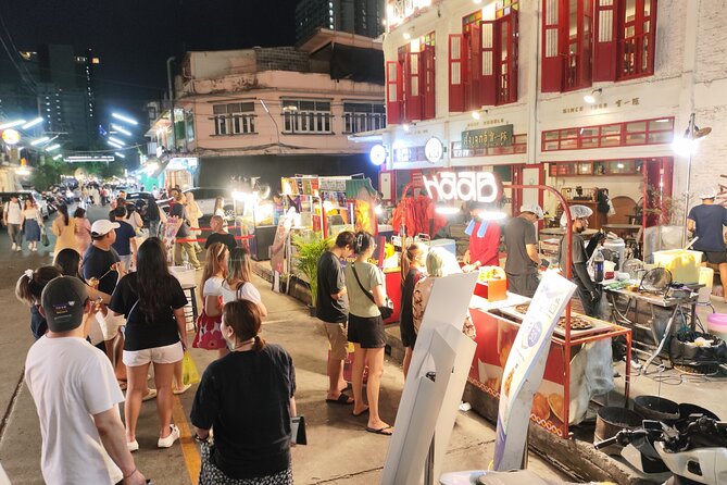 Bangkok Night Eats by Tuk Tuk - Hotel-pickup & Dinner - Who will enjoy this food outing most
