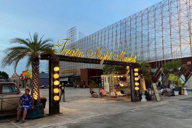 Bangkok Night Market Tour Dinner and Vintage Find - Who should choose this Bangkok evening?