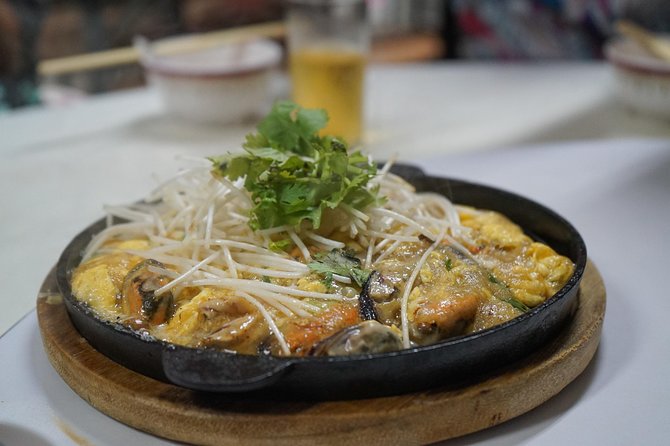 Bangkok Night Michelin Foodie Tour in Chinatown with 15+ tastings - Pad Thai at OK Pad Thai
