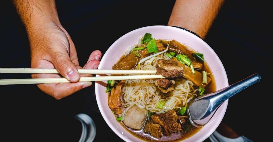 Bangkok: Old Siam Food Tour with 15+ Tastings - What the small group changes