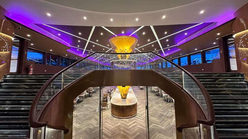 Bangkok: Opulence Luxury Dinner Cruise with Hotel Transfer - Book it or choose another Bangkok evening?