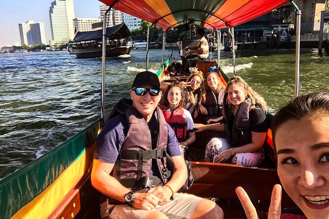 Bangkok Private & Personalised Experience with a Local (2-8hrs) - Architecture and the city’s historic side