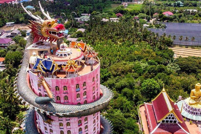 Bangkok: Railway and Floating Market Tour with Dragon Temple - Three very different Thai sights in one day