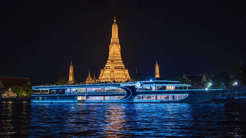 Bangkok: Royal Galaxy Dinner Cruise with Siam Fantasy Show - What the Royal Galaxy cruise actually offers