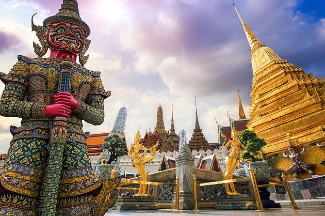 Bangkok's Grand Palace Complex and Wat Phra Kaew Tour - The Grand Palace grounds and royal halls