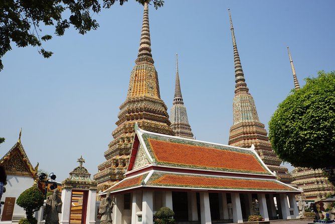 Bangkok’s Sacred Temples & Local Culture Half-Day Tour - Wat Benchamabophit and Bangkok’s marble finish