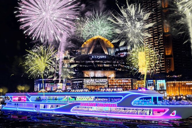 Bangkok Sawasdee Chaophraya Dinner Cruise from ICONSIAM - Why the river is Bangkok’s best dinner table