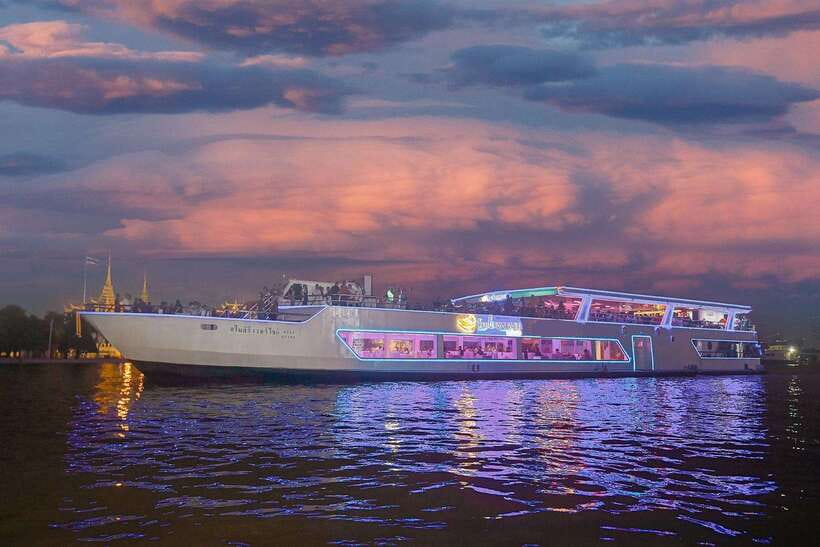Bangkok: Smile Riverside Dinner Cruise - A night on the Chao Phraya, starting at ICONSIAM