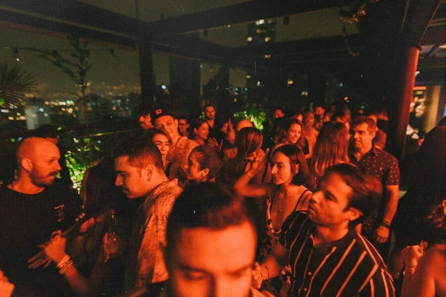 Bangkok: Soi Cowboy, Nana, Soi 11, Rooftops, Clubs & Go Go’s - Sukhumvit 11 and the club portion