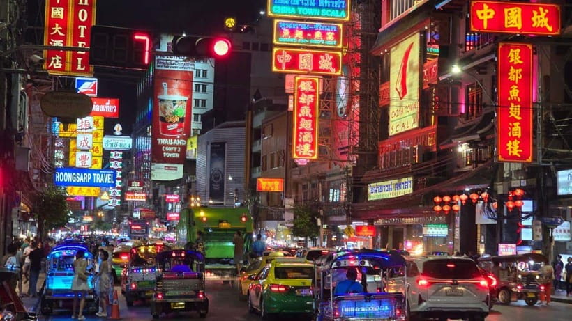 Bangkok: Street Food Tasting Tour at Night - Key points at a glance