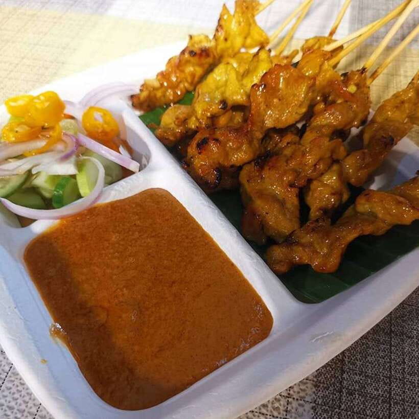 Bangkok: Street Food Tasting Tour at Night - Food restrictions need serious attention