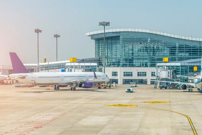 Bangkok Suvannabhumi Airport : Fasttrack Immigration Service Pass - Getting through Suvarnabhumi after your flight