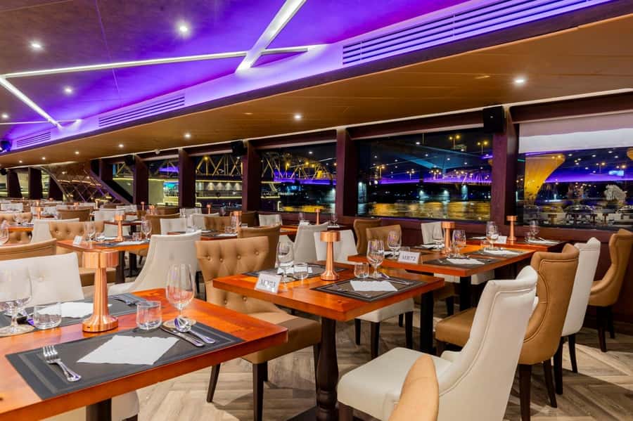 Bangkok: The Opulence Buffet Dinner Cruise with Live Band - A Two-Hour Night on the Chao Phraya