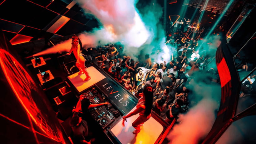 Bangkok: The Speakeasy, Rooftop & Iconic Venues Pub Crawl - Sugar Club is an optional late-night extension