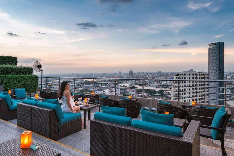Bangkok: ThreeSixty Rooftop Bar at Millennium Hilton - What Happens During the 90 Minutes