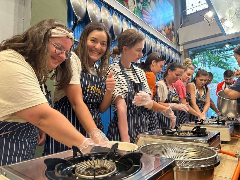 Bangkok: Tingly Thai Cooking School Half-Day Cooking Class - Finish with mango sticky rice