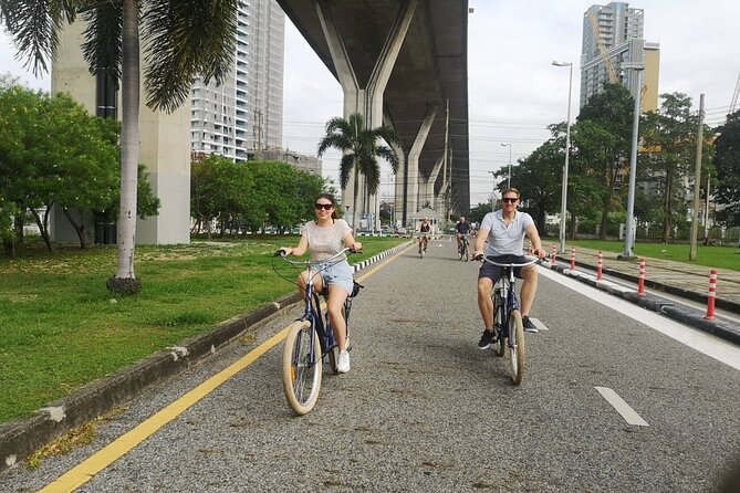 Bangkok Tour by Boat and Bike - Why this Bangkok tour feels different