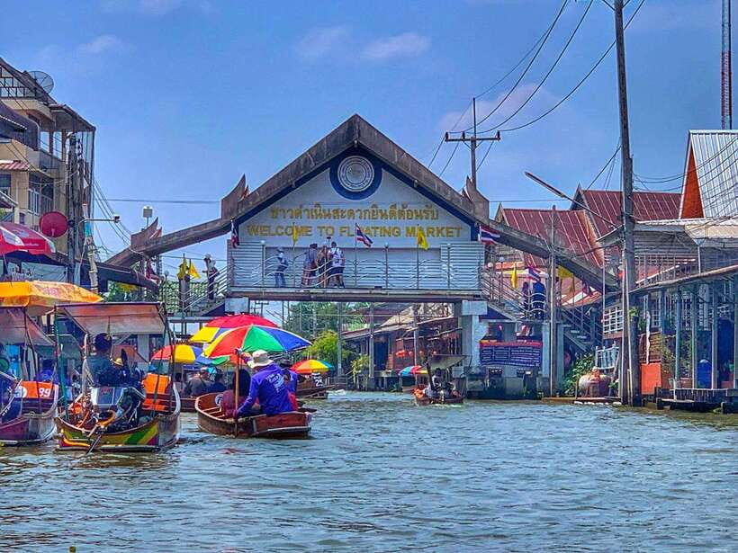 Bangkok: Train Market & Floating Market with Boat Ride - Who should book this Bangkok day trip?