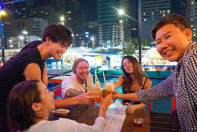 Bangkok Tuk Tuk Night Tour with food & drinks in Siam & Silom - Starting near Chit Lom with Bangkok already glowing