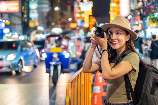 Bangkok Tuk-Tuk Tour by Night with Chinatown Street Food Meal - A fast introduction to Bangkok after dark