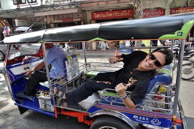Bangkok TUK TUK Twilight Cultures Market and Food Taste - What the tuk tuk adds to the evening
