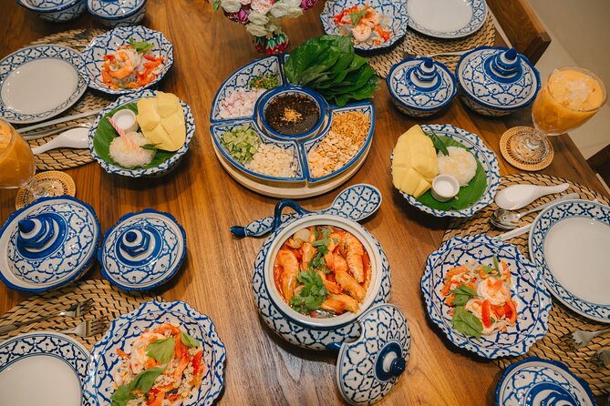 Bangkok Udomsuk Thai Cooking Class with local market tour - Who will enjoy this three-hour class