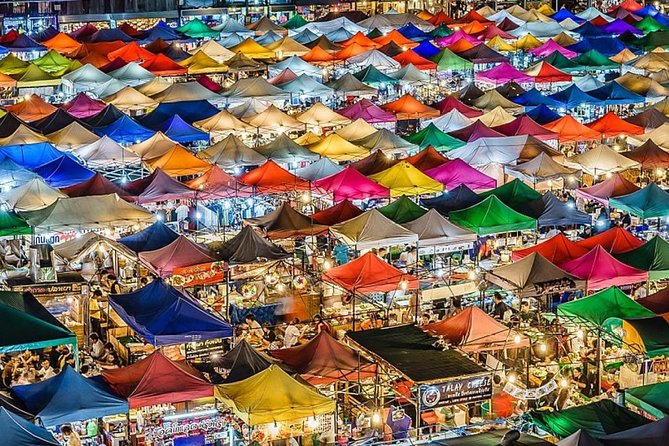 Bangkok Under the Night Lights by TUK-TUK (SHA Plus) - Wat Pho when the crowds have gone