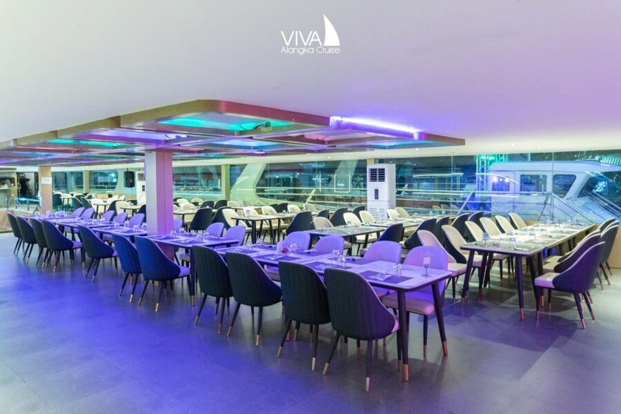 Bangkok: Viva Alangka Chao Phraya Dinner Cruise - Choosing between Asiatique and Sathon Pier